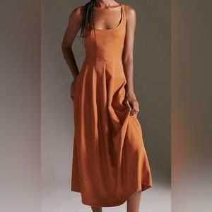 En Saison Swoop Neck Dress. Size S